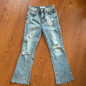 Daze Denim crop flare size 24 NWT